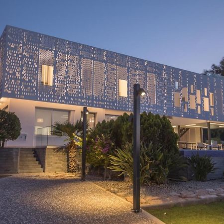 פרוטאראס Chloe Luxury Villas מראה חיצוני תמונה