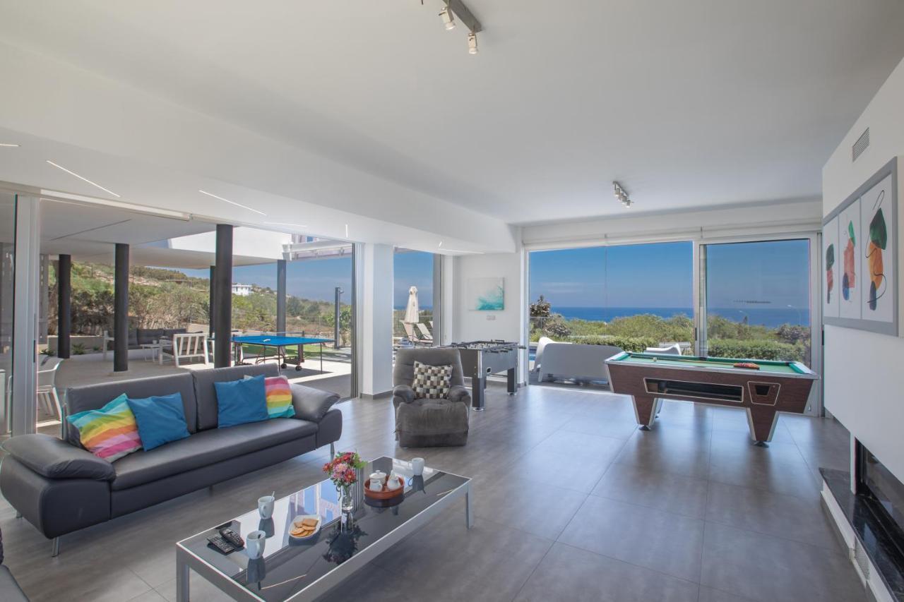 פרוטאראס Chloe Luxury Villas מראה חיצוני תמונה