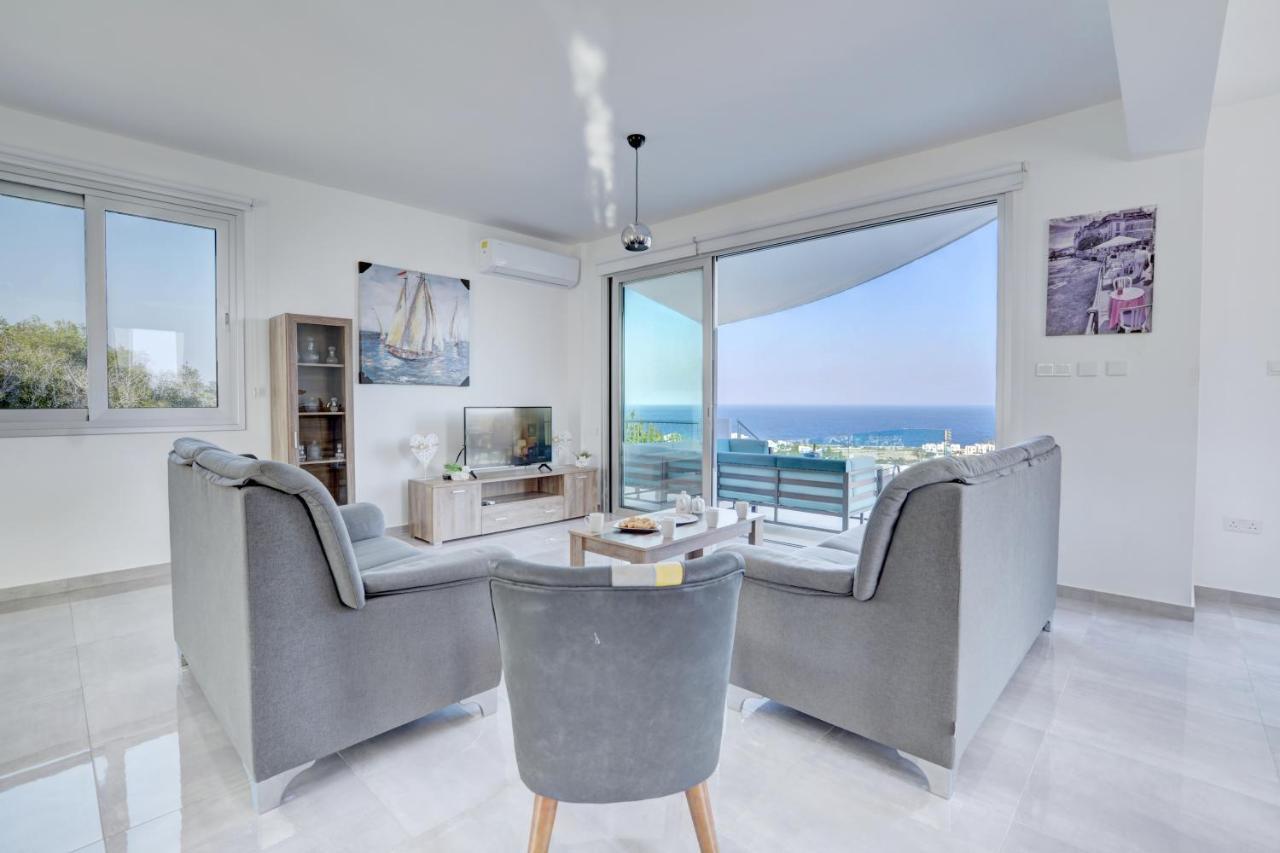 פרוטאראס Chloe Luxury Villas מראה חיצוני תמונה