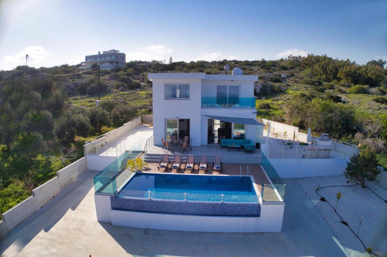פרוטאראס Chloe Luxury Villas מראה חיצוני תמונה